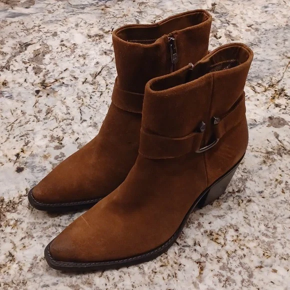 NEW Antonio Melani Tabbie Oiled Suede Mid Heeled Western Buckle Bootie Pecan Pie